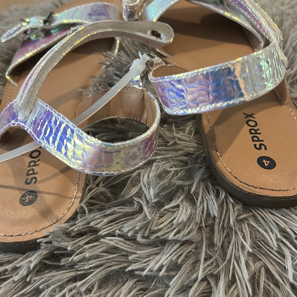 NWOB, Sprox, Girls, Iridescent Slide Sandals with Buckle - Picture 2 of 5